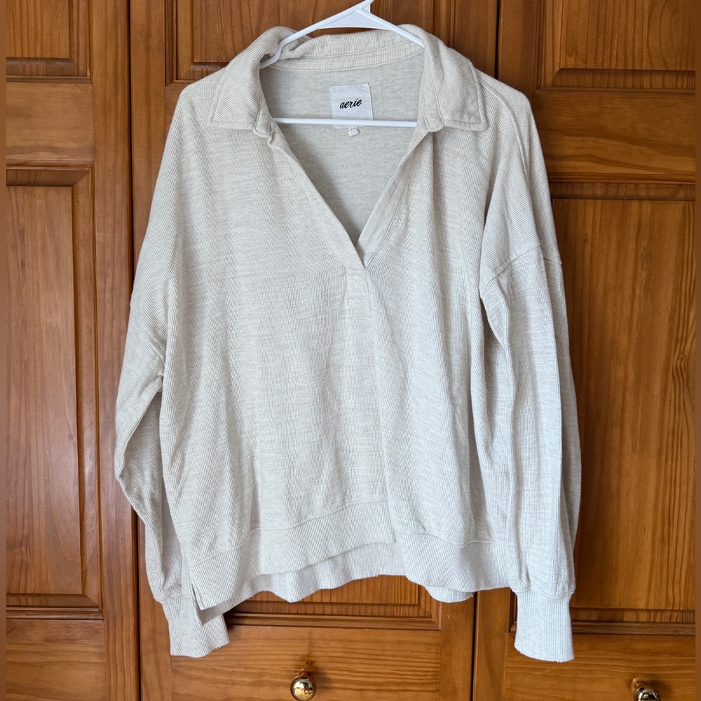 Aerie Cream V-Neck Women's Sweater